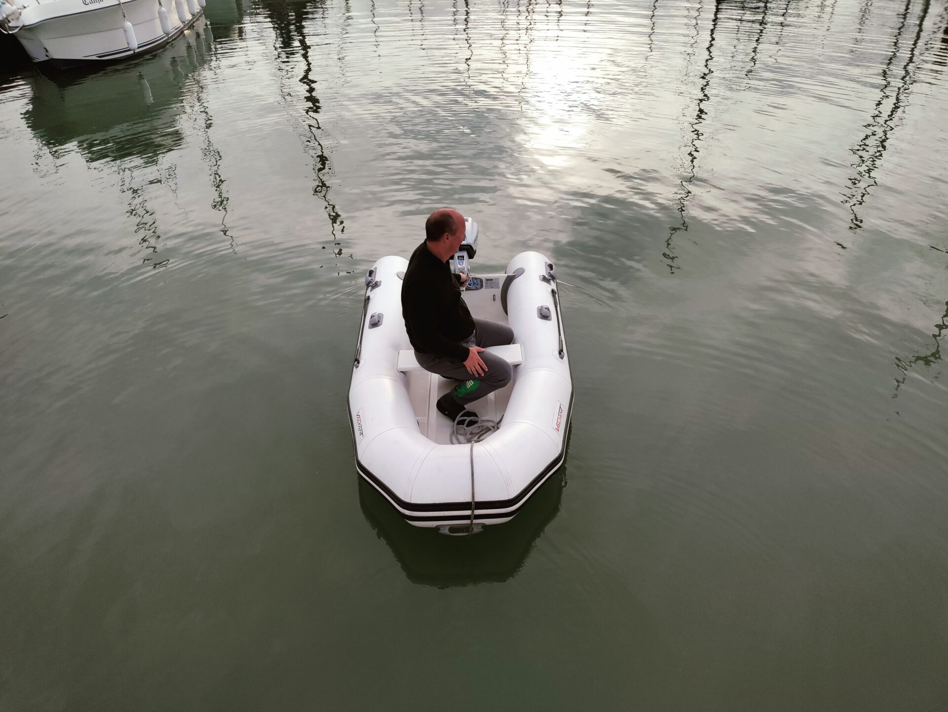 Das Dinghy von vorn